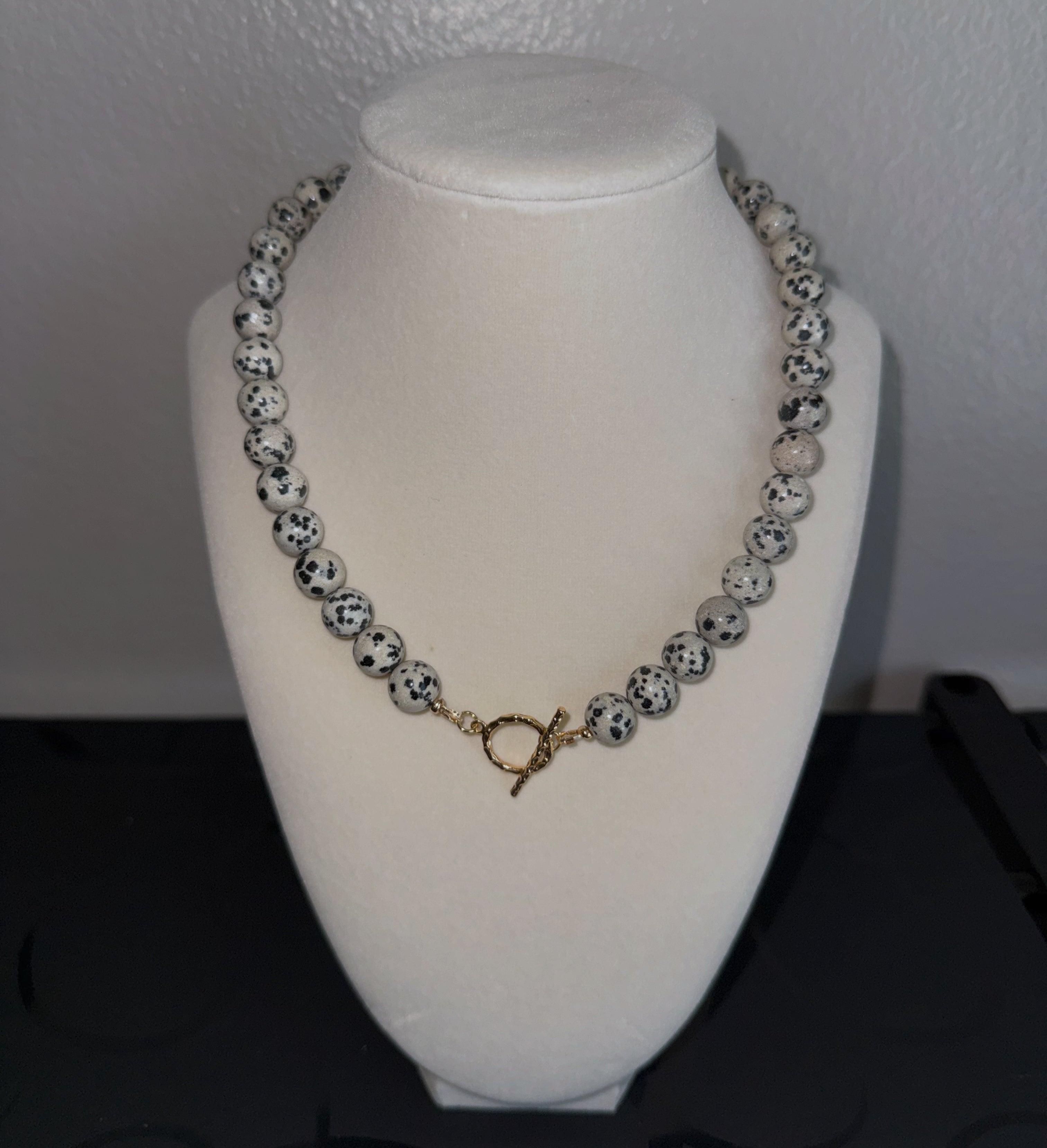 How many dalmations necklace