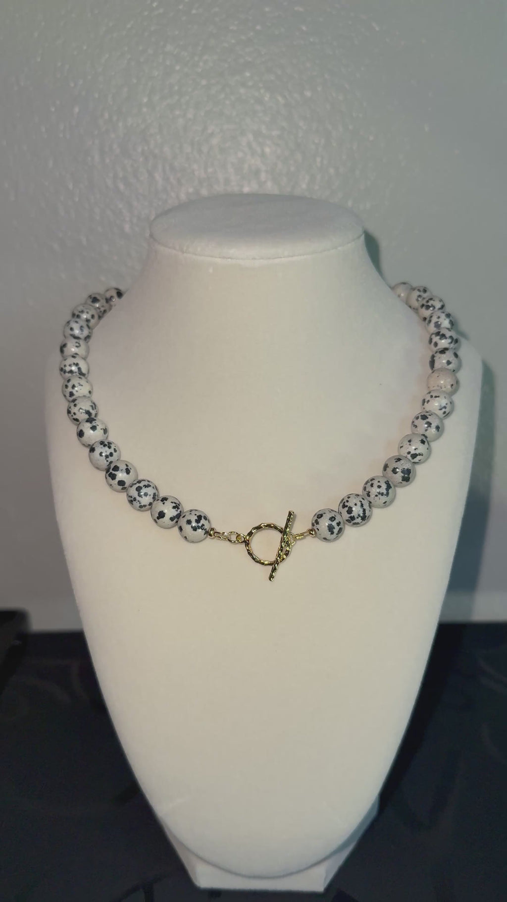 How many dalmations necklace